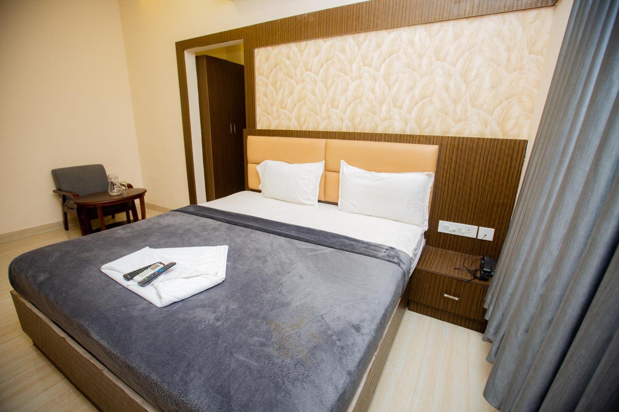 The Park Avenue Hotel - Business Class Hotel Near Central Railway Station Chennai Periyamet Luaran gambar